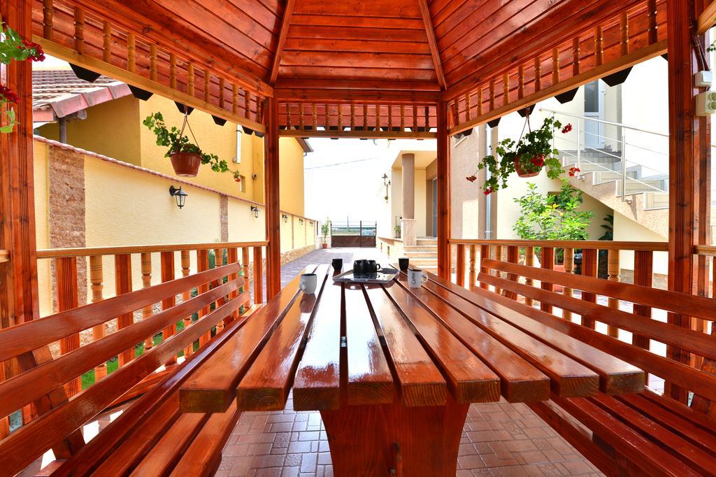 Casa Vio Ξενοδοχείο Haţeg Εξωτερικό φωτογραφία